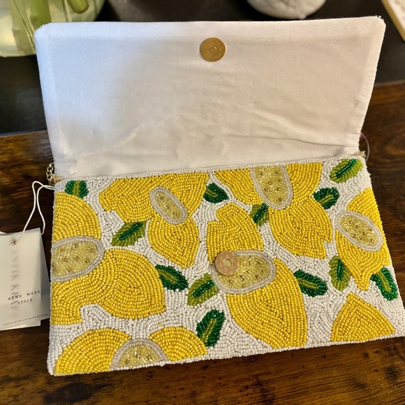 Lemon Yellow and White Beaded Clutch - Picture 2 of 4